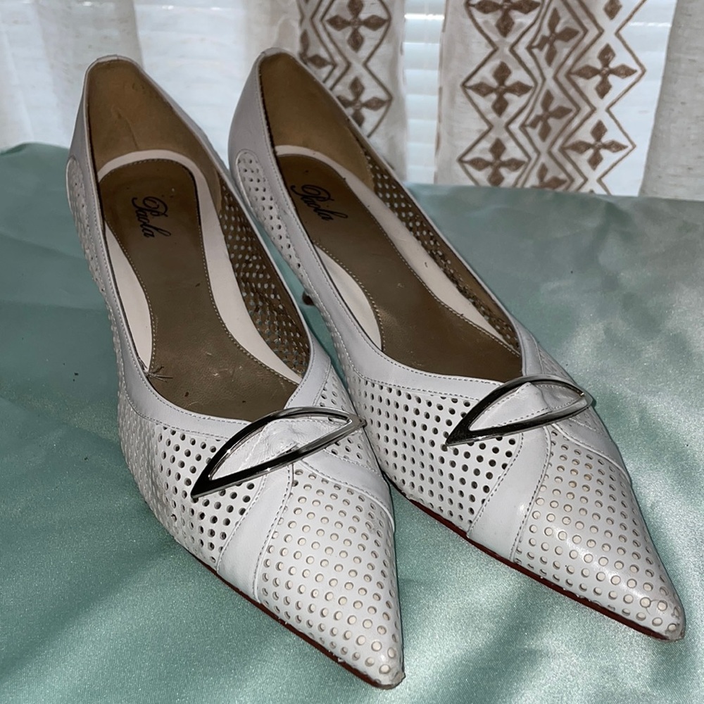 Paola Kitten Heel.